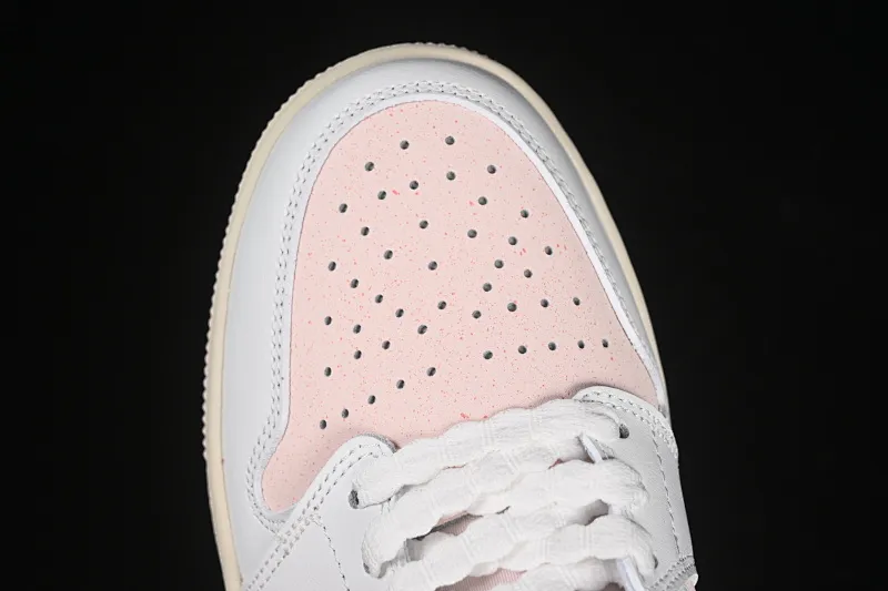 All categories Air Jordan Jordan series basketball shoes Air Jordan 1 Low Air Jordan 1 Low AJ1 Joe 1 white and pink low-top cultural and leisure sports sneakers IB8156-133